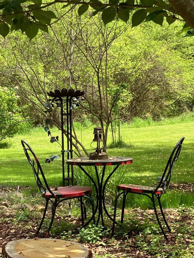 The Ashe Farm Bed & Breakfast Marshall ภายนอก รูปภาพ